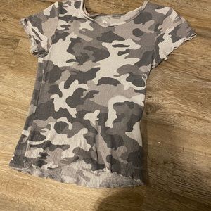 Camo top
